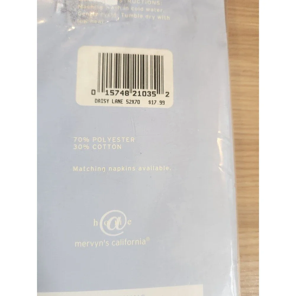 Mervyn's California Daisy Lane Tablecloth Blue 52
